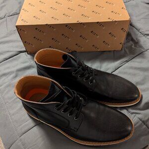 Men's dress boots size 10